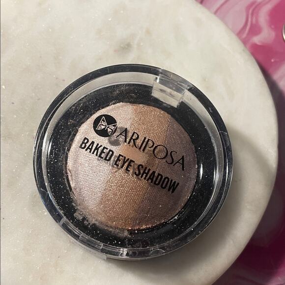 Mariposa baked eyeshadow 3 colors in one - Picture 1 of 2